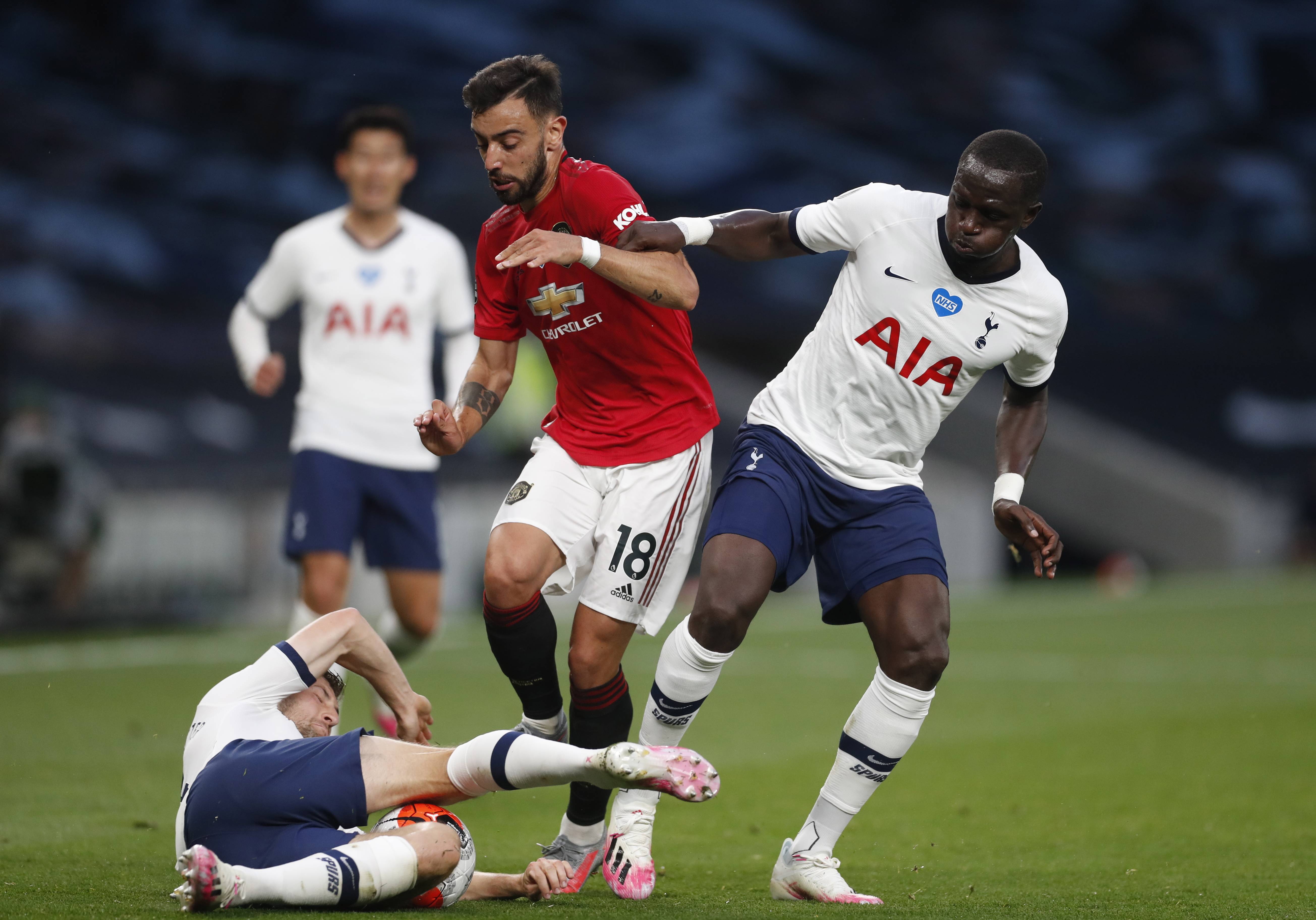 能够从容应 能够从容应